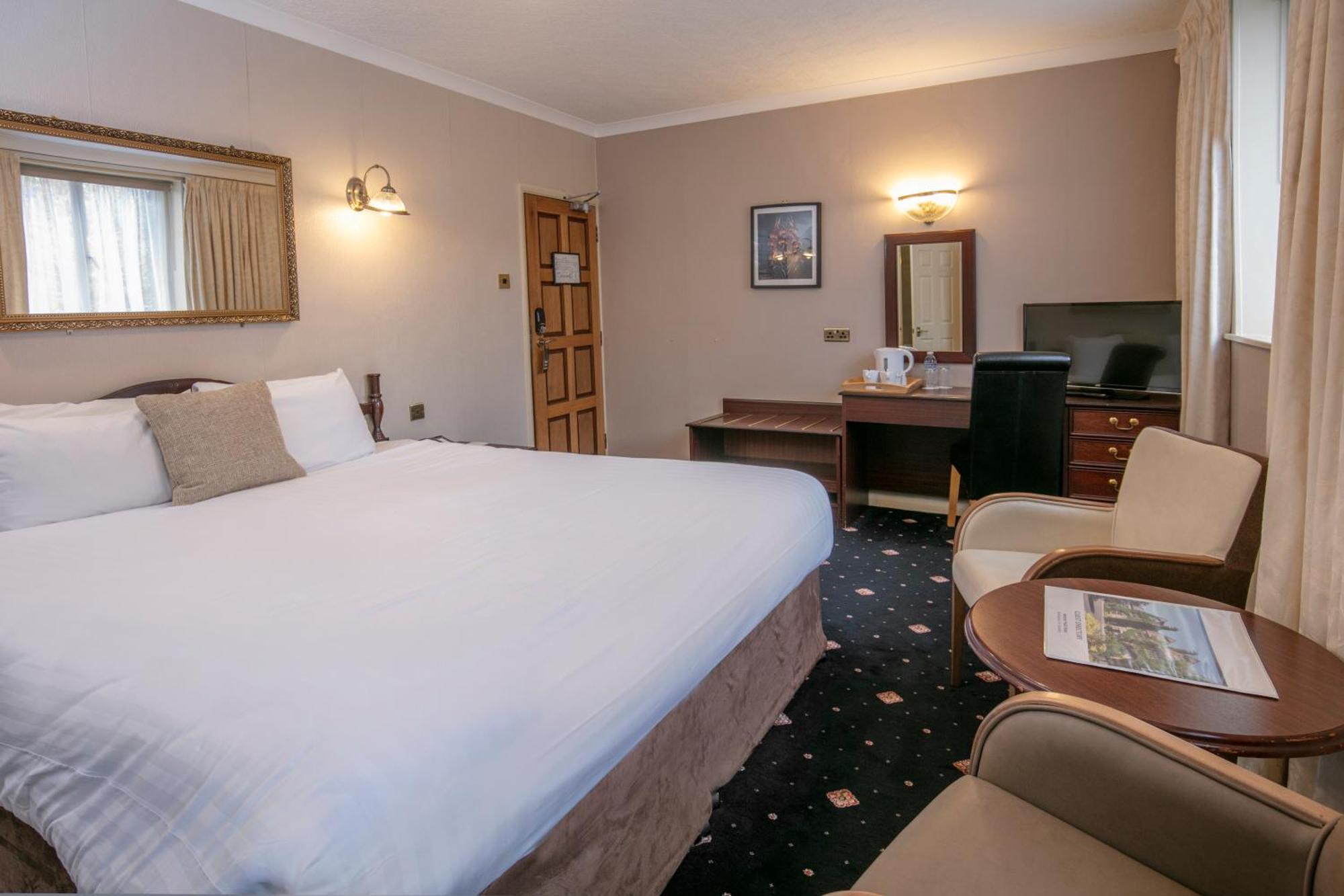 Weston Hall Hotel Sure Hotel Collection By Best Western Bulkington Buitenkant foto